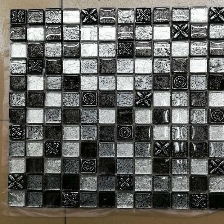 Glass Mosaic (51)